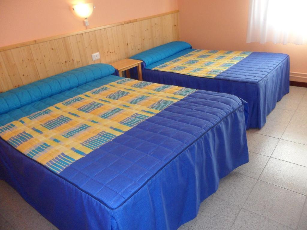 Hostal Alce Hotel Nigran Bilik gambar