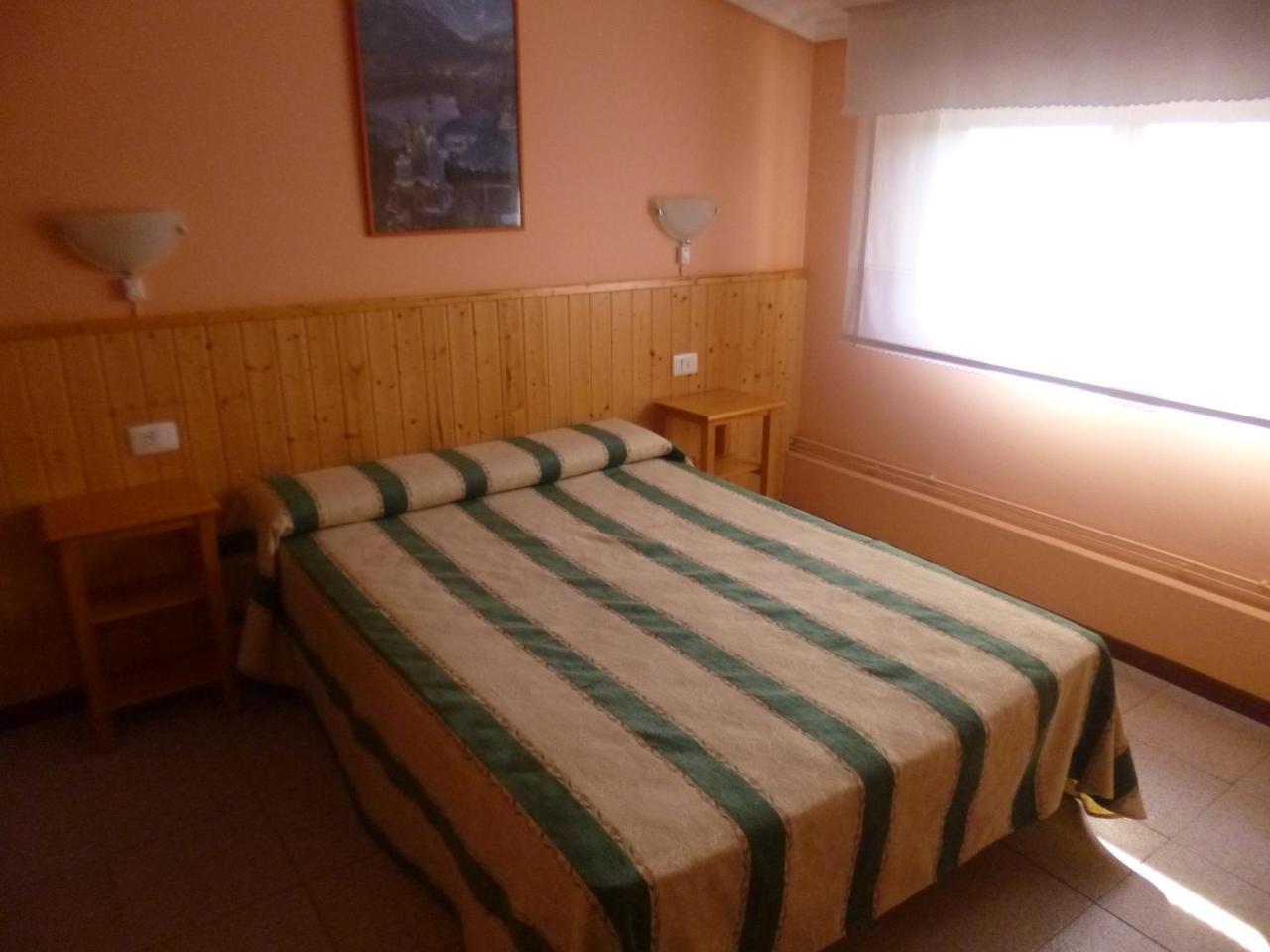 Hostal Alce Hotel Nigran Luaran gambar